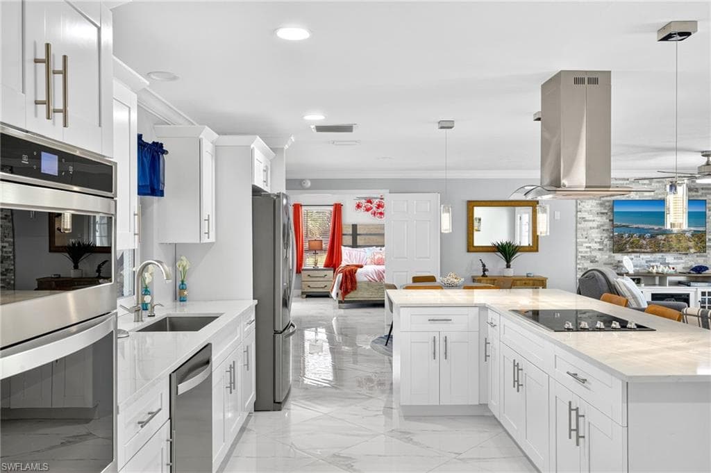 720 Durion CT, SANIBEL FL 33957-2