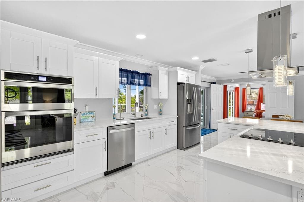 720 Durion CT, SANIBEL FL 33957-4