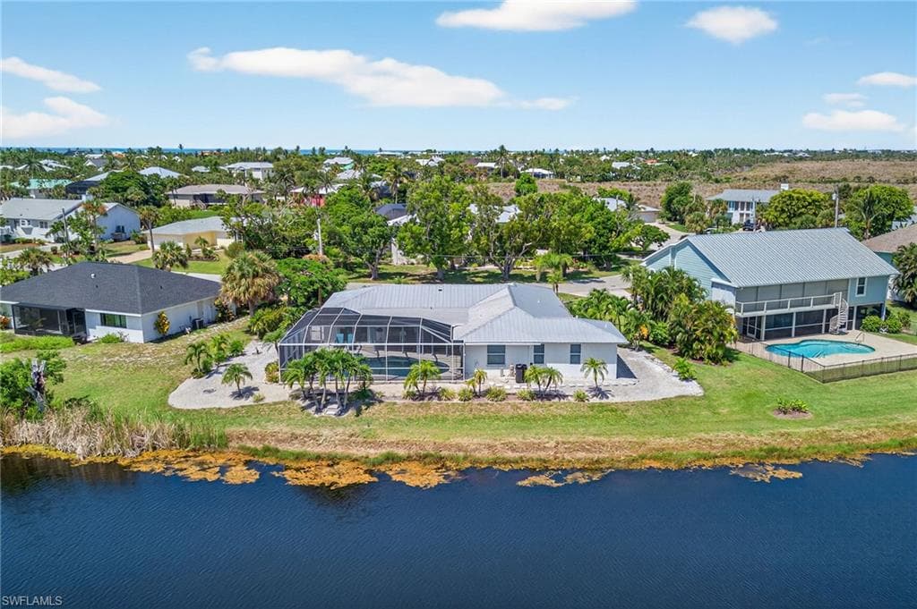 720 Durion CT, SANIBEL FL 33957-32
