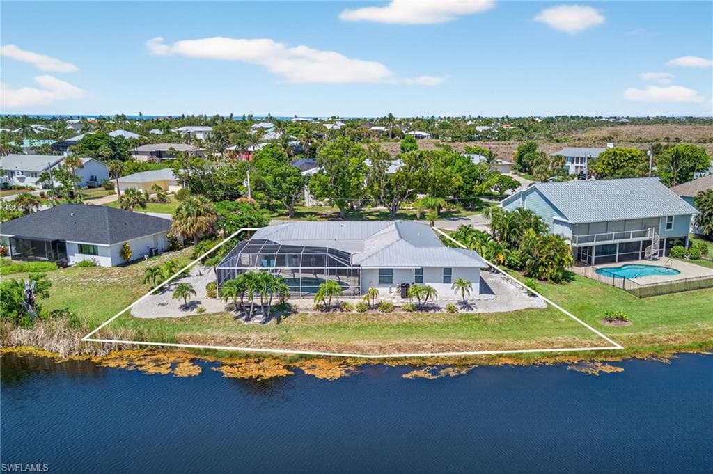 720 Durion CT, SANIBEL FL 33957-38
