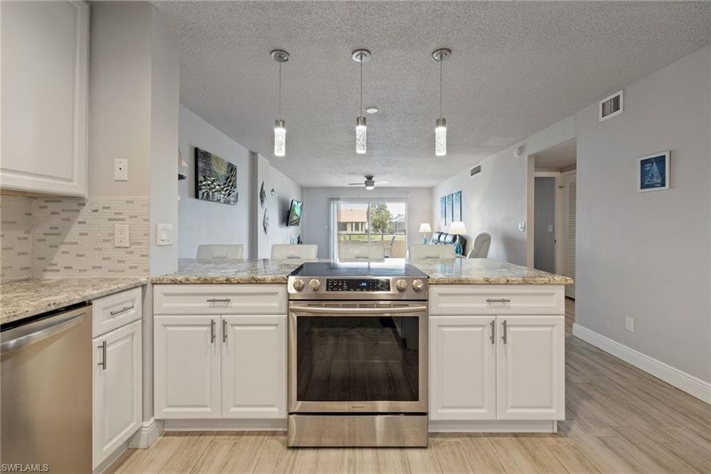 1766 Cape Coral PKWY E # 109, CAPE CORAL FL 33904-1