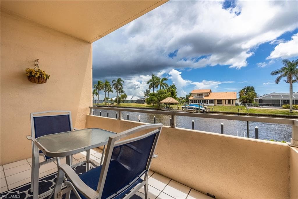 1766 Cape Coral PKWY E # 109, CAPE CORAL FL 33904-21