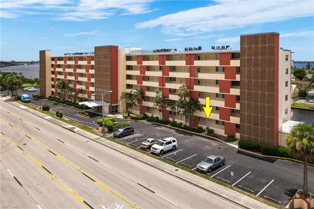 1766 Cape Coral PKWY E # 109, CAPE CORAL FL 33904-48