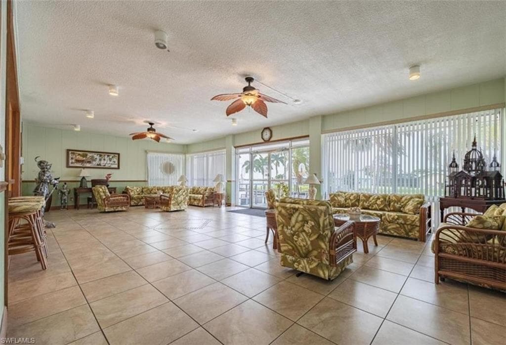 1766 Cape Coral PKWY E # 109, CAPE CORAL FL 33904-44