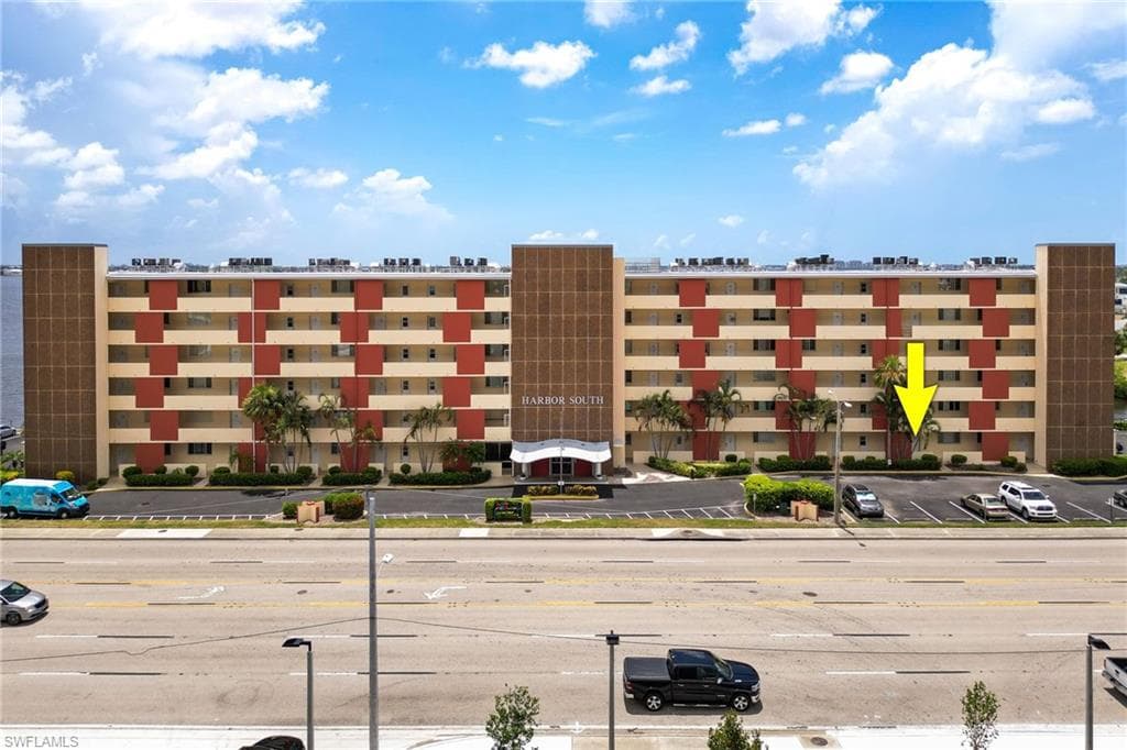 1766 Cape Coral PKWY E # 109, CAPE CORAL FL 33904-43