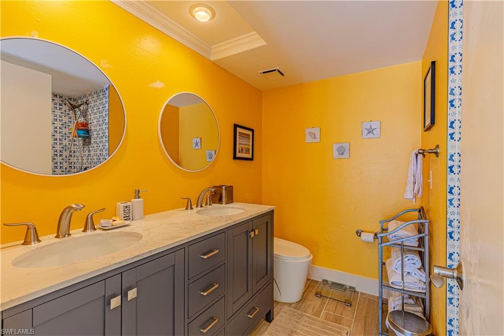 870 Meadowland DR # C, NAPLES FL 34108-9