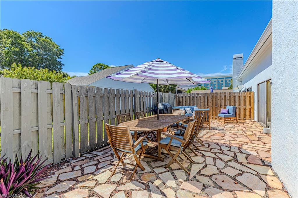 870 Meadowland DR # C, NAPLES FL 34108-28