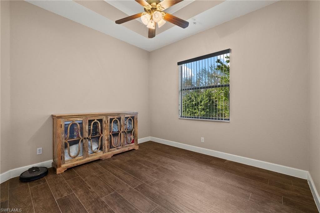 23950 Linda Lee WAY, FORT MYERS FL 33913-18