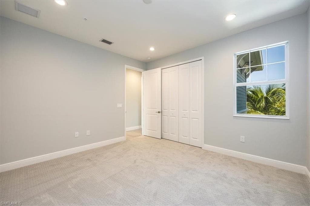 2633 Seychelles CIR # 2307, NAPLES FL 34112-11