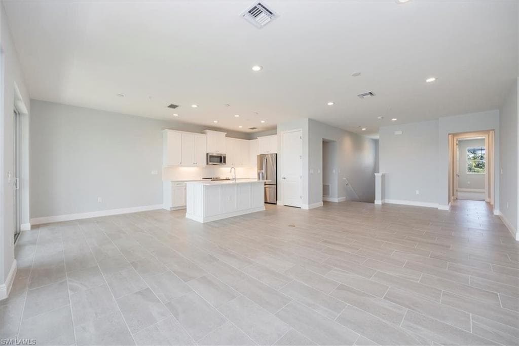 2633 Seychelles CIR # 2307, NAPLES FL 34112-7