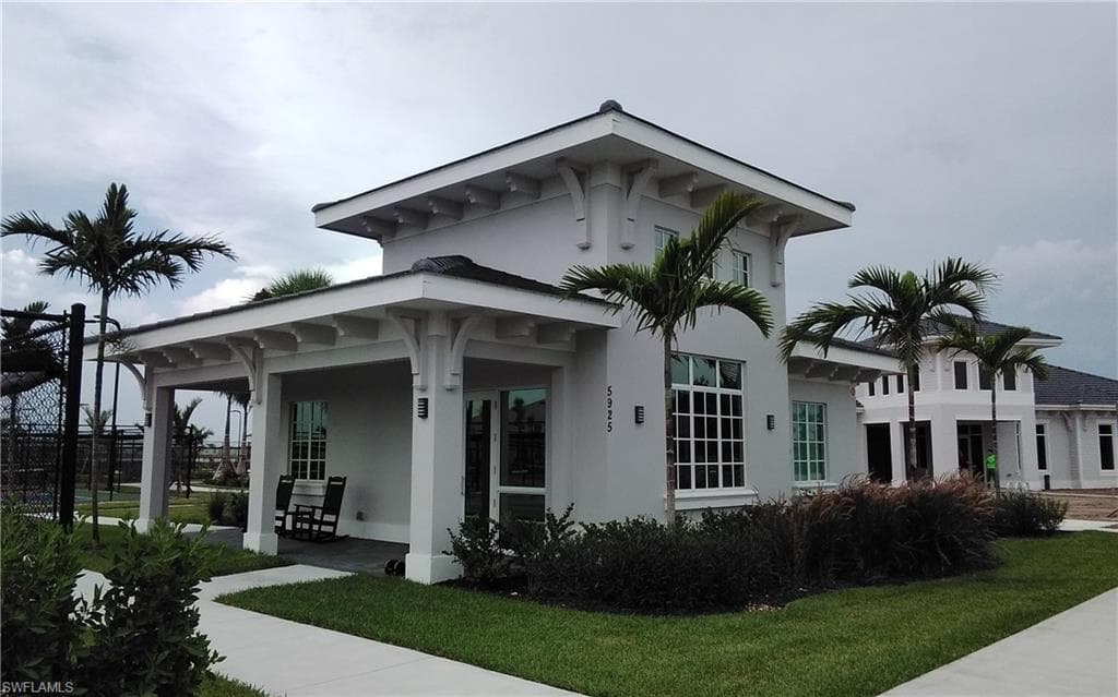 5427 DOUBLE EAGLE CIR #2823, AVE MARIA FL 34142-27