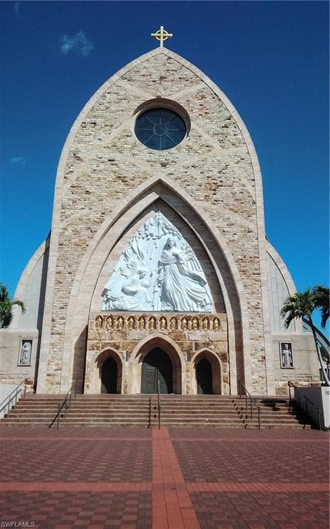 5427 DOUBLE EAGLE CIR #2823, AVE MARIA FL 34142-30