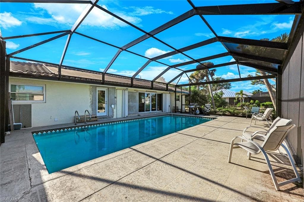 707 Durion CT, SANIBEL FL 33957-22