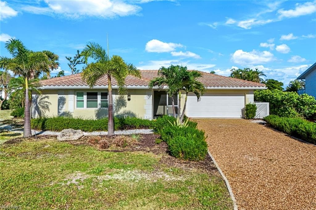 707 Durion CT, SANIBEL FL 33957-1