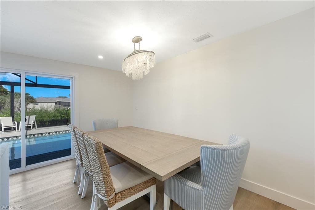 707 Durion CT, SANIBEL FL 33957-12