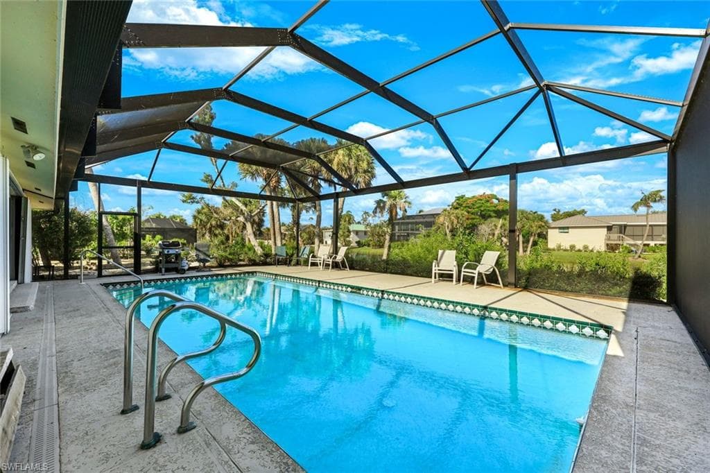 707 Durion CT, SANIBEL FL 33957-2