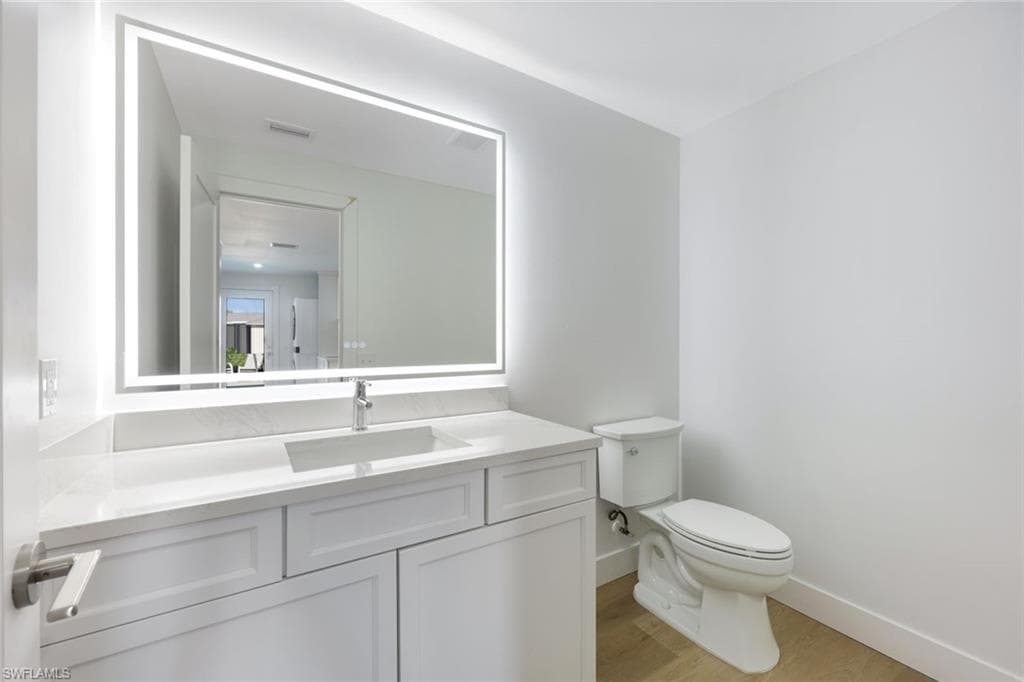 707 Durion CT, SANIBEL FL 33957-20