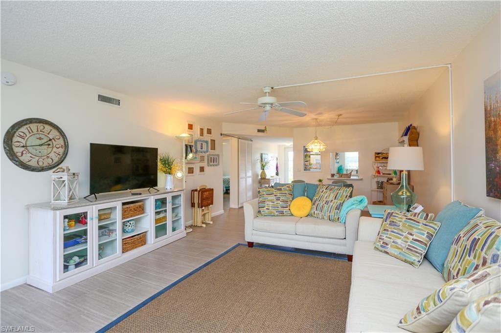 401 Charlemagne BLVD # C104, NAPLES FL 34112-1