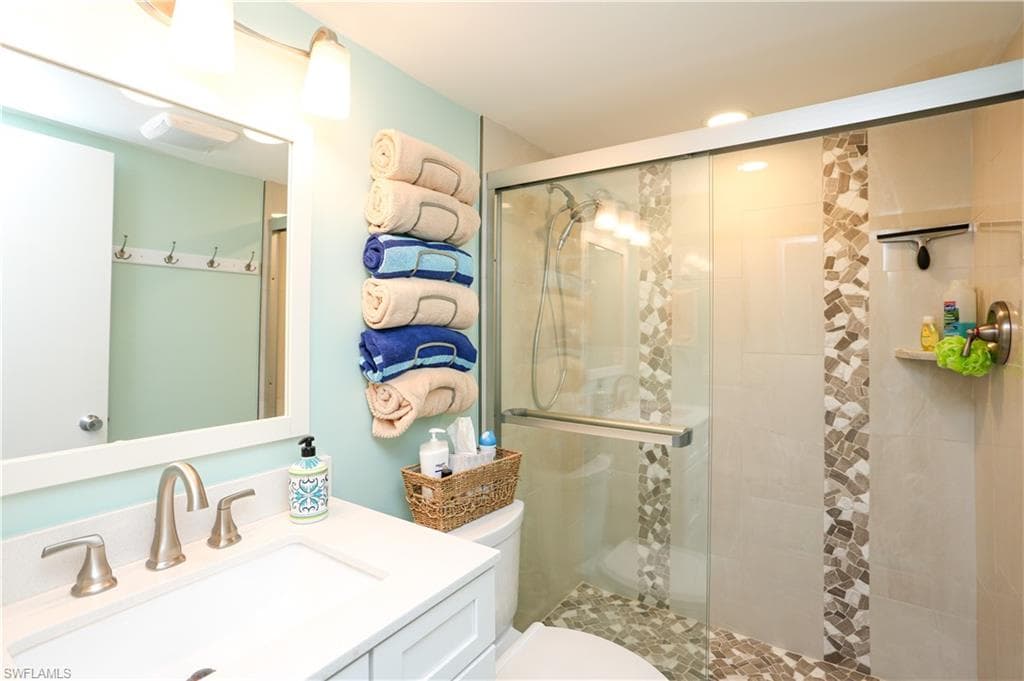 401 Charlemagne BLVD # C104, NAPLES FL 34112-31