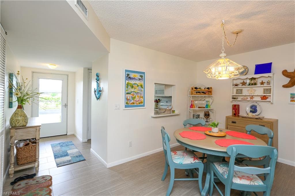 401 Charlemagne BLVD # C104, NAPLES FL 34112-17