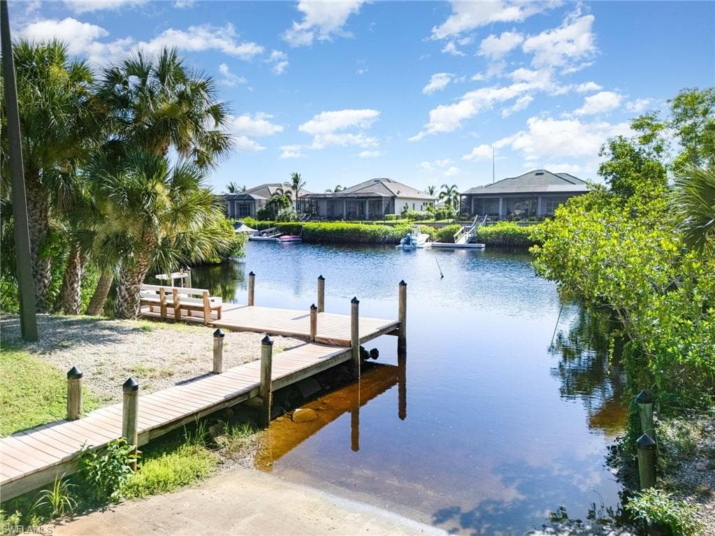 6070 Waterway Bay DR, FORT MYERS FL 33908-2