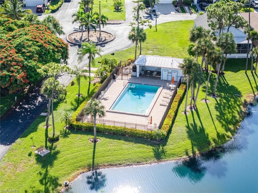 6070 Waterway Bay DR, FORT MYERS FL 33908-30