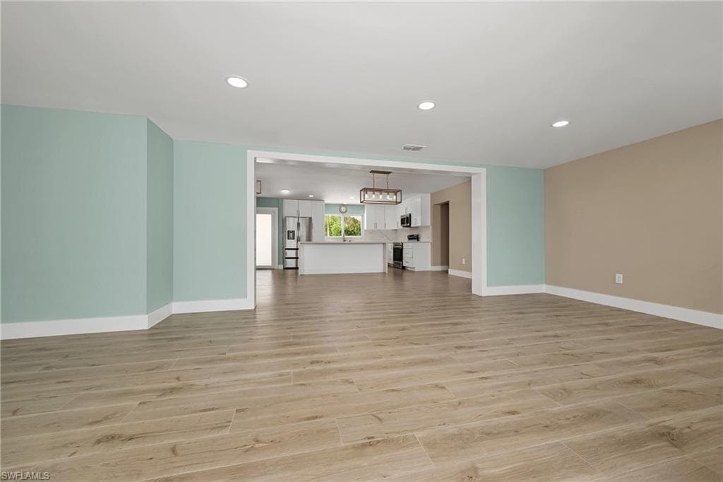 5885 Pine Tree DR, SANIBEL FL 33957-12