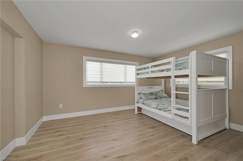 5885 Pine Tree DR, SANIBEL FL 33957-27