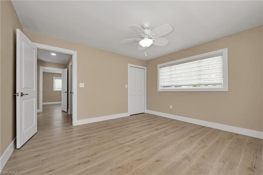 5885 Pine Tree DR, SANIBEL FL 33957-32