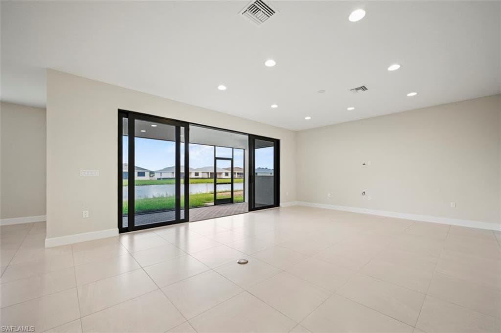 3369 Meloy DR, FORT MYERS FL 33905-11