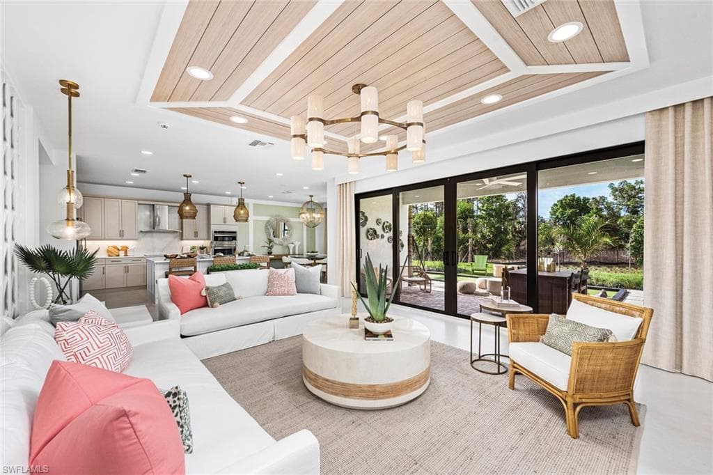 3369 Meloy DR, FORT MYERS FL 33905-34