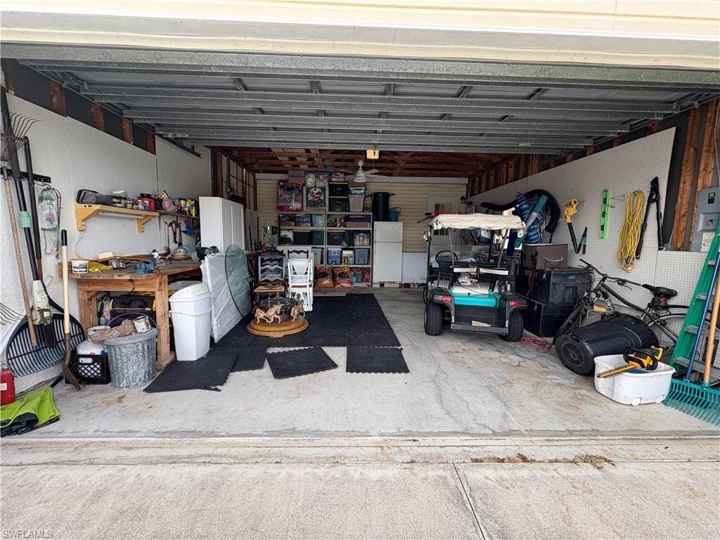 19863 Eagle Trace CT, NORTH FORT MYERS FL 33903-44