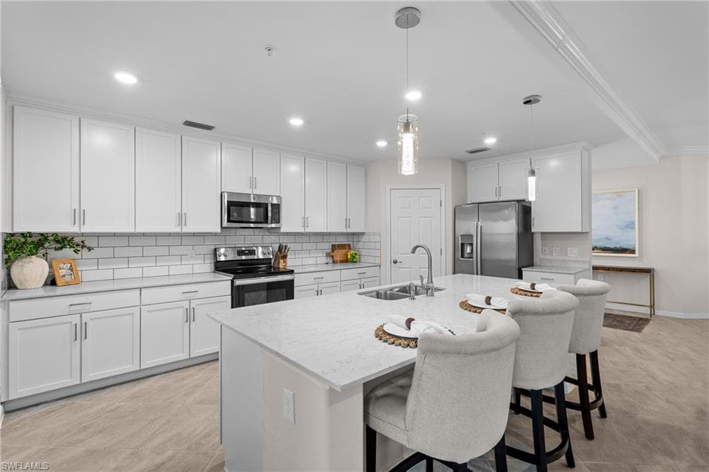 2357 Anguilla DR # 102, NAPLES FL 34120-5