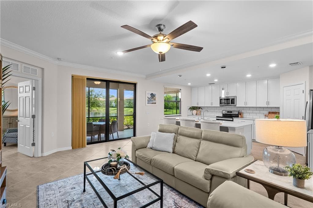 2357 Anguilla DR # 102, NAPLES FL 34120-3