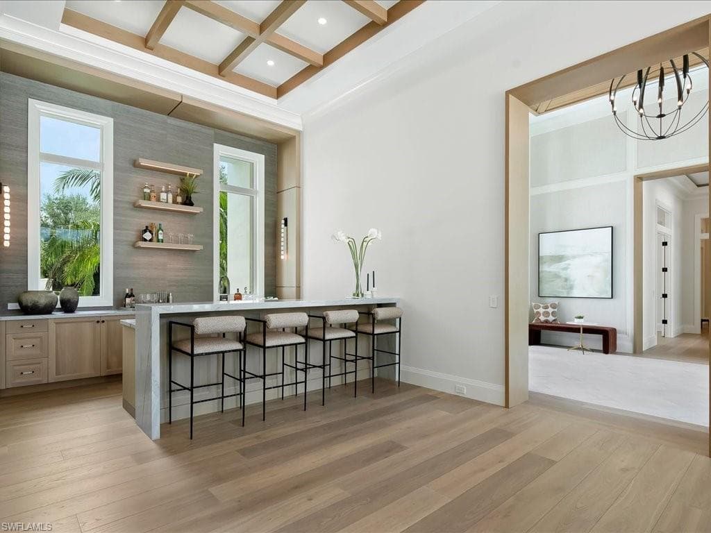 208 Hickory RD, NAPLES FL 34108-23