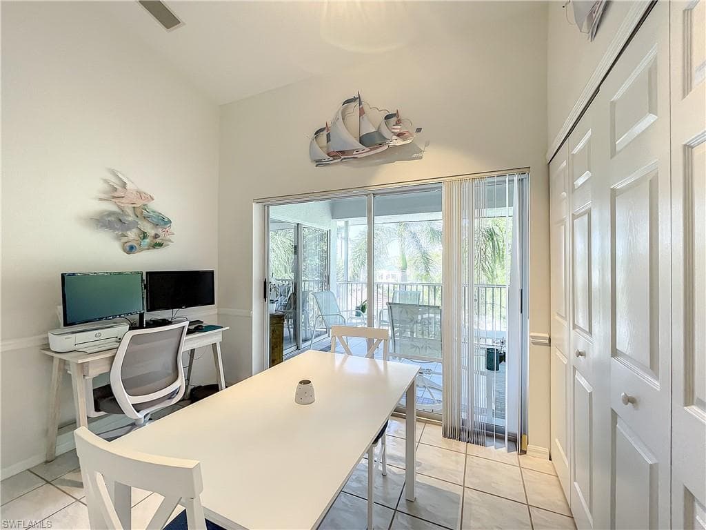 470 Bermuda Cove WAY # 303, NAPLES FL 34110-17