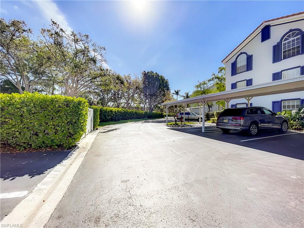 470 Bermuda Cove WAY # 303, NAPLES FL 34110-43