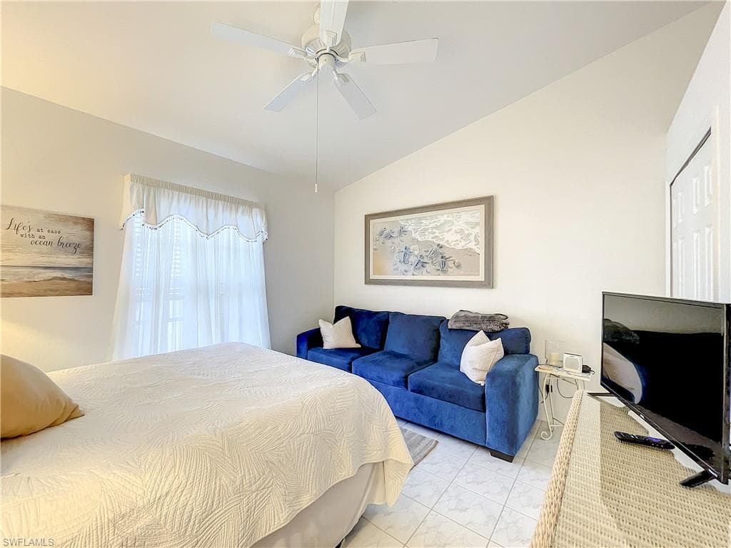 470 Bermuda Cove WAY # 303, NAPLES FL 34110-39