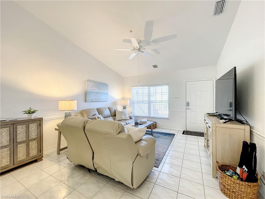 470 Bermuda Cove WAY # 303, NAPLES FL 34110-7