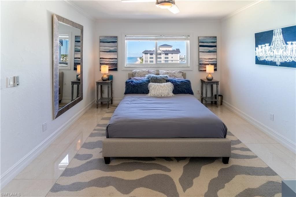 9051 Gulf Shore DR # 2, NAPLES FL 34108-4