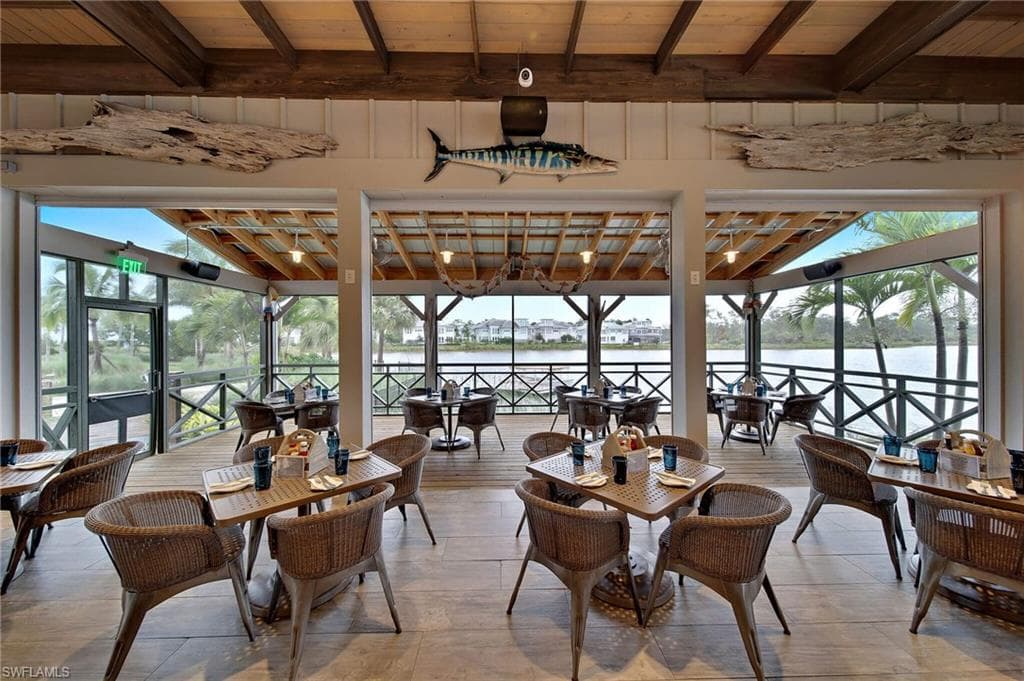 6365 Arriba AVE, NAPLES FL 34113-29