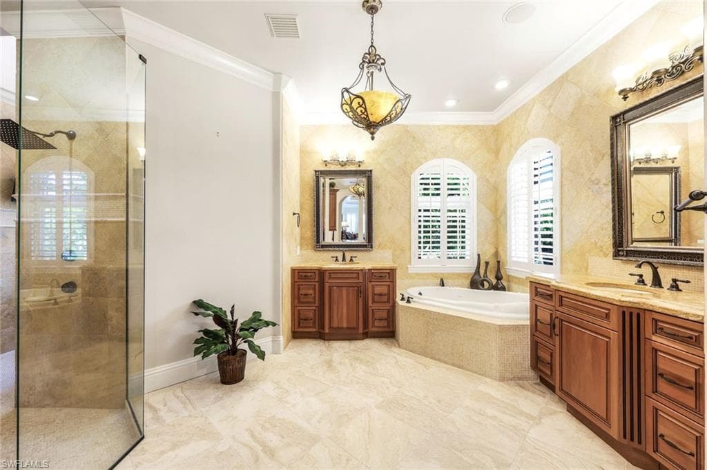 5502 Harbour Preserve CIR, CAPE CORAL FL 33914-16