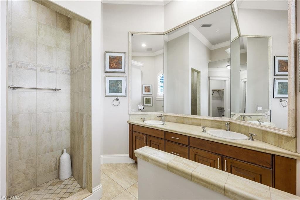 5502 Harbour Preserve CIR, CAPE CORAL FL 33914-24