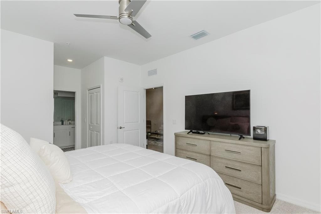 5629 Double Eagle CIR SW # 4243, AVE MARIA FL 34142-9