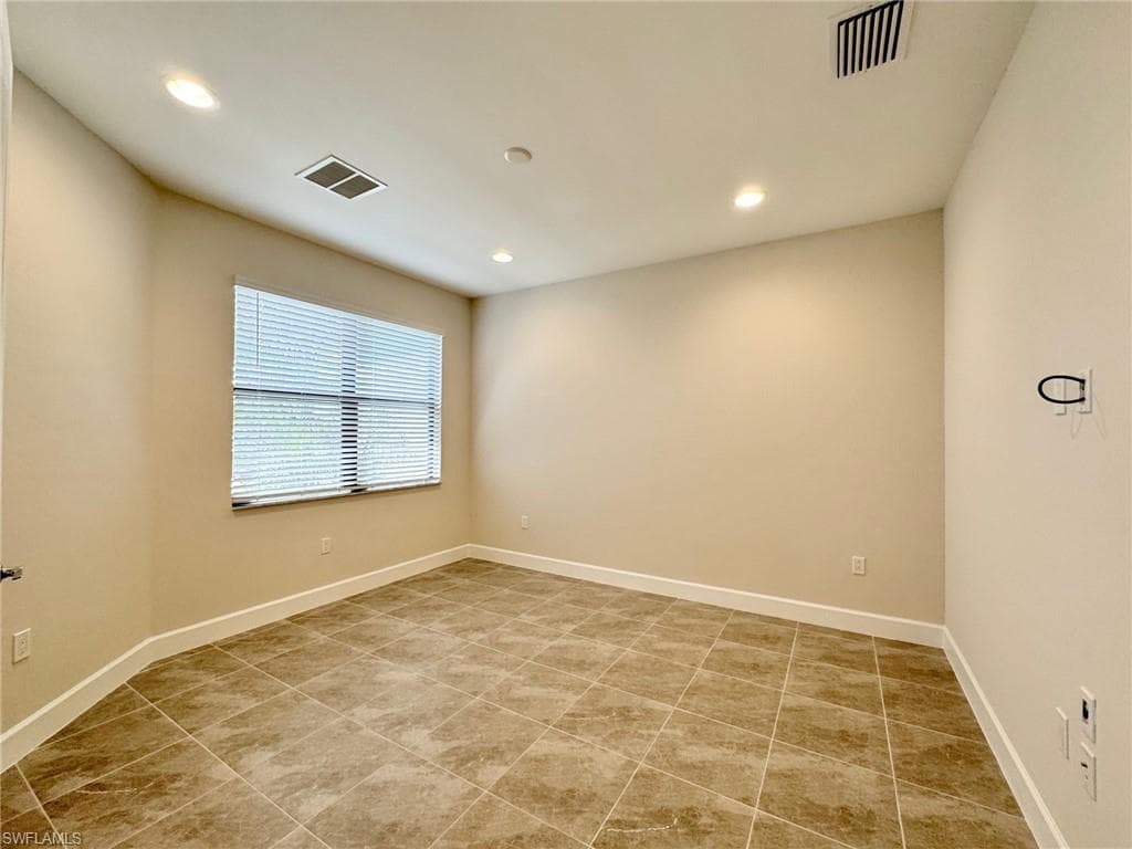 14491 Cumbria CT, FORT MYERS FL 33905-12