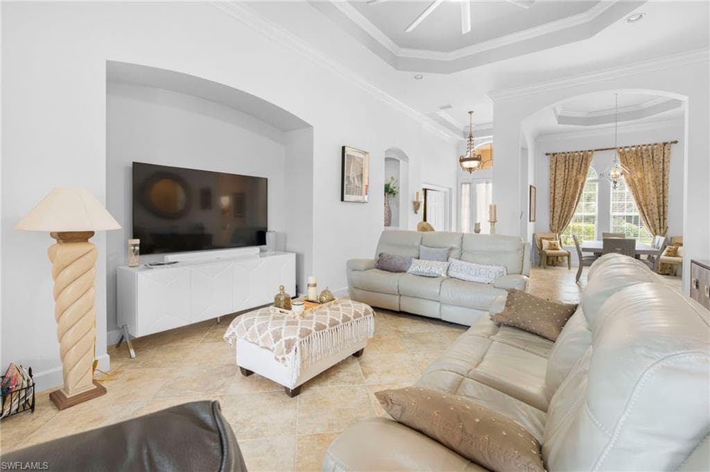 8095 Piedmont DR, NAPLES FL 34104-11