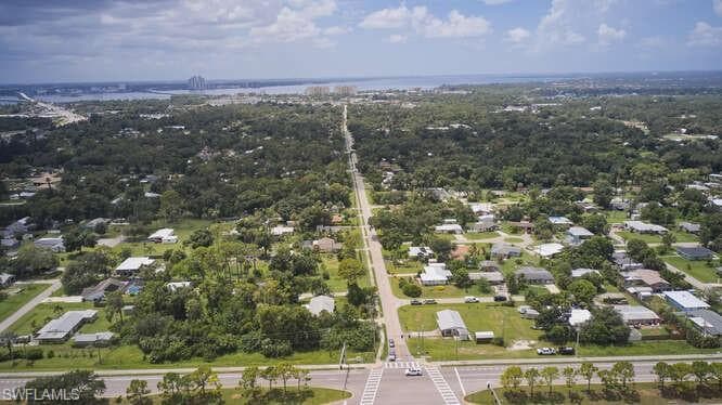 1637 Piney RD, NORTH FORT MYERS FL 33903-26