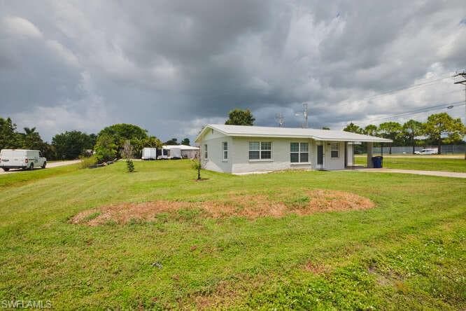 1637 Piney RD, NORTH FORT MYERS FL 33903-25