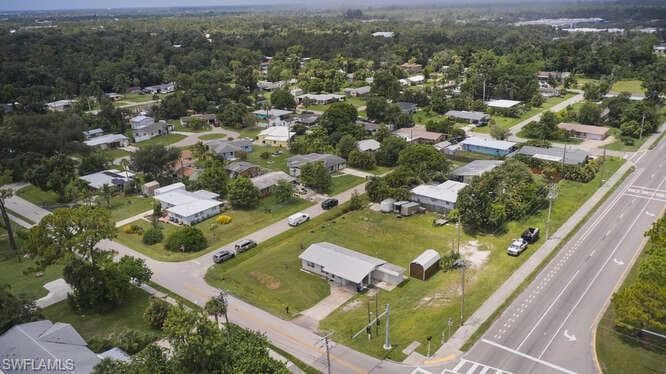 1637 Piney RD, NORTH FORT MYERS FL 33903-32