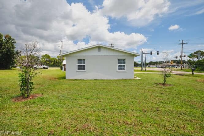 1637 Piney RD, NORTH FORT MYERS FL 33903-28